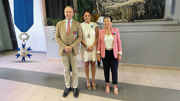 La médaille du mérite pour une kiné impliquée